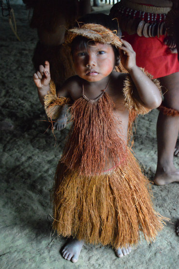 ילד משבטי האמאזונאס